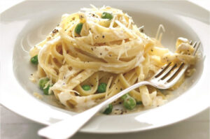 Fettuccini Alfredo With Peas