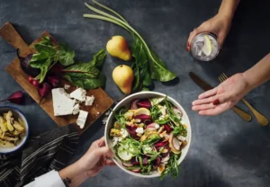 Salad with Artichoke Hearts, Beets and Feta